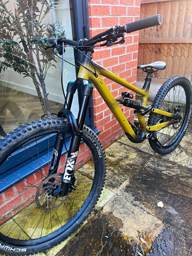Specialized status 170 full - status, 2