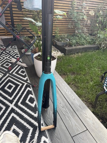 700c hybrid bike - hybrid, carbon
