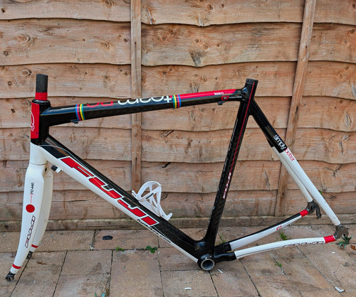 Fuji team carbon framest - fuji,