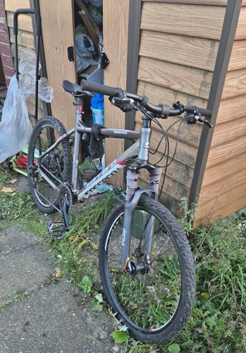 Carrera bike 6061 t6 - bike,
