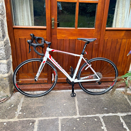 Giant defy road bike size - road, m