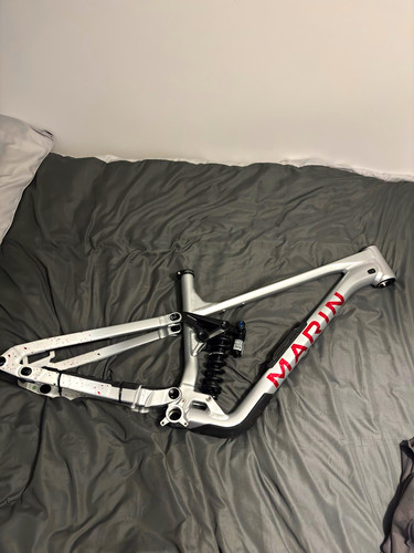 Marin trail full - xr, suspension
