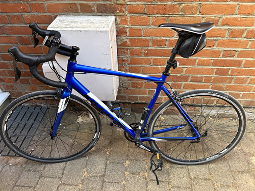 Giant contend road bike - bike, 700c